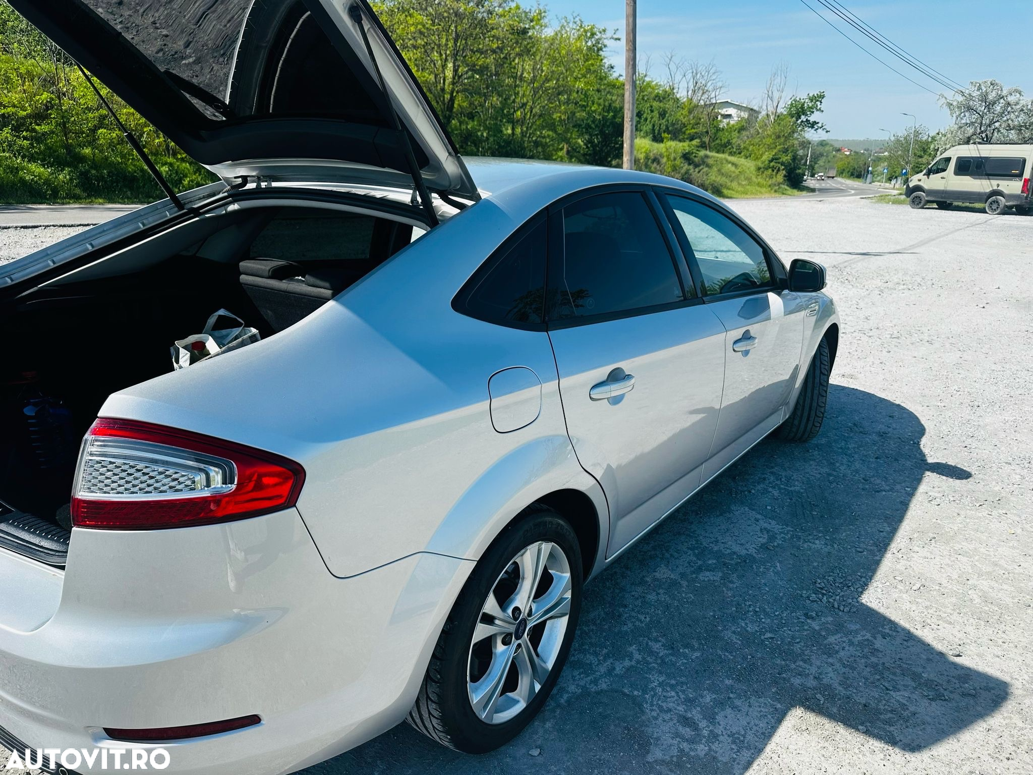 Ford Mondeo 1.6 SCTi EcoBoost Trend - 16