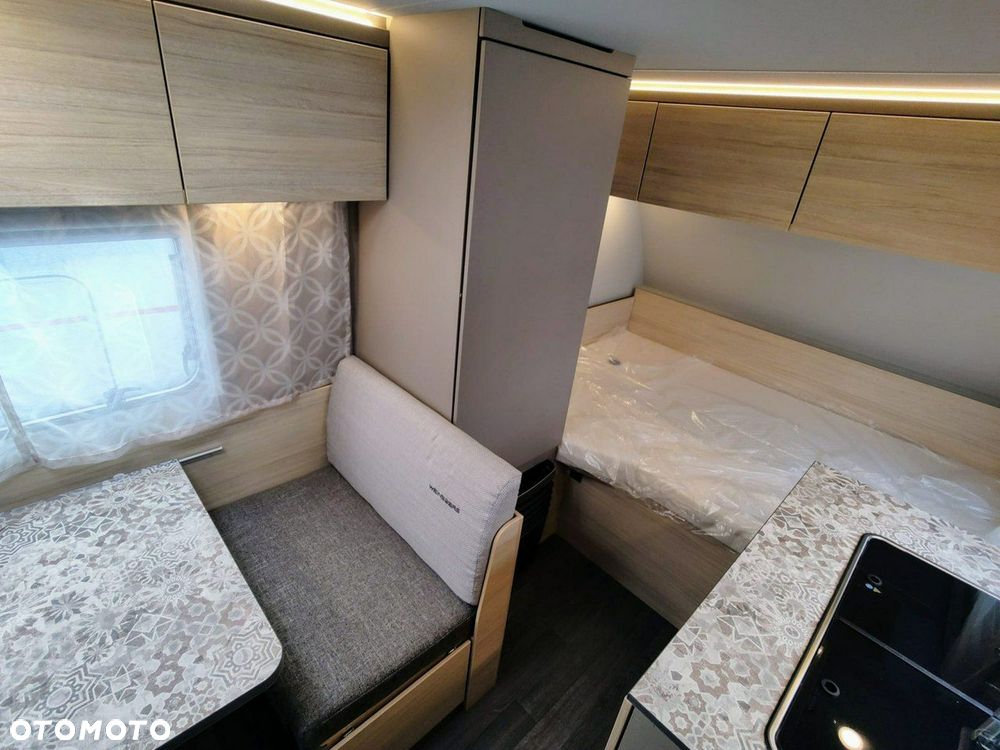 Weinsberg CaraCito 390 QD - przyczepka z niskim DMC 1100 KG - 8