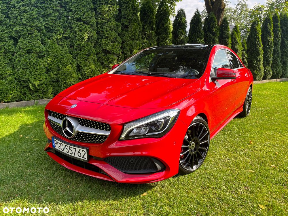 Mercedes-Benz CLA 180 AMG Line - 4