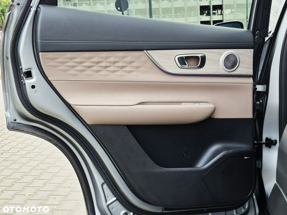 Chery Tiggo 8 1.5 T-GDI Super Hybrid Prestige DCT - 25