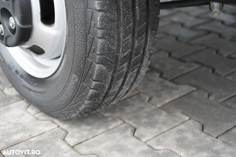 Iveco DAILY 35-160 / BASCULATOR / CU DOUA PERSOANE - 6 LOCURI / DOUĂ PERSOANE / MANUAL / 2023 / IMPORTAT - 22