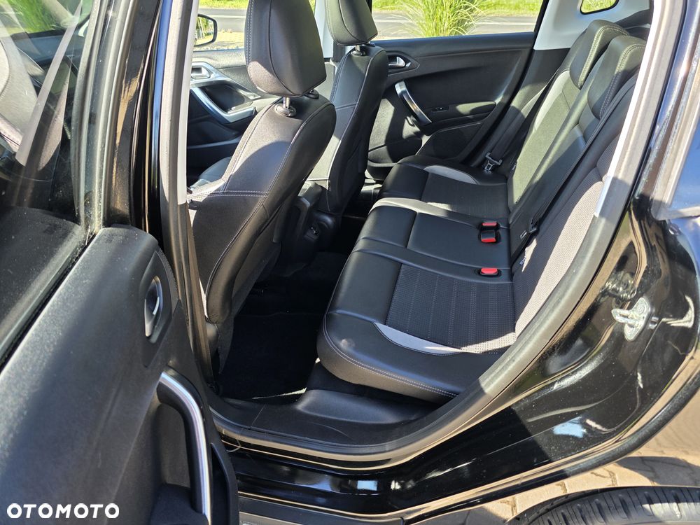 Peugeot 2008 BlueHDi FAP 120 STOP & START Business-Line - 14