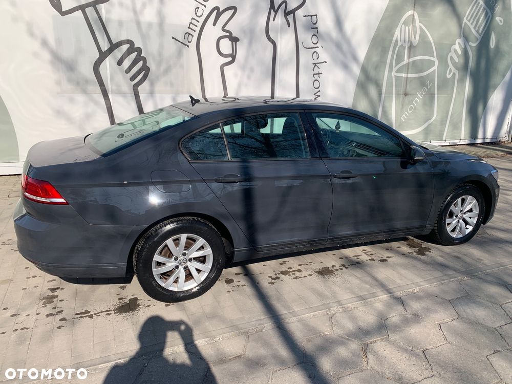 Volkswagen Passat 1.6 TDI BMT City - 21