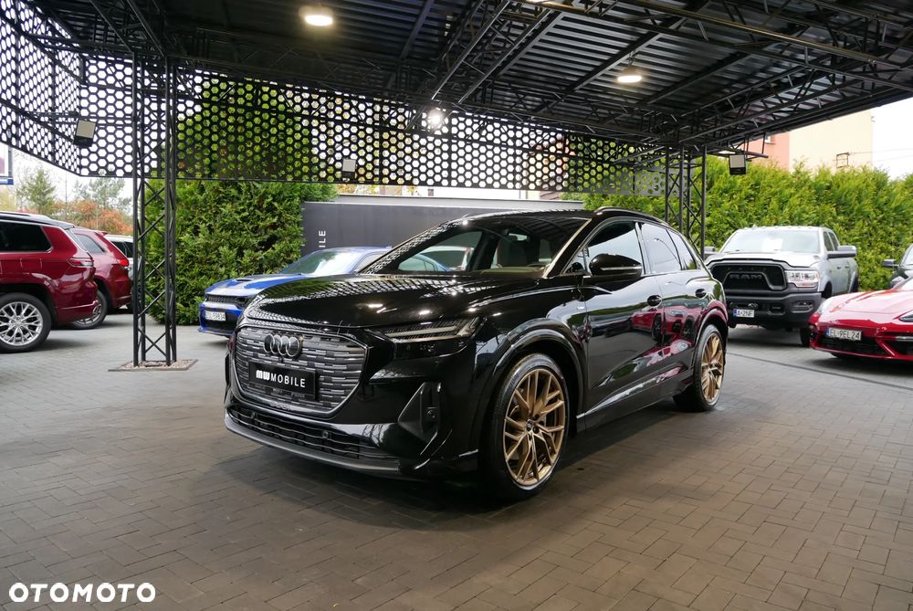 Audi Q4 e-tron 45 - 1