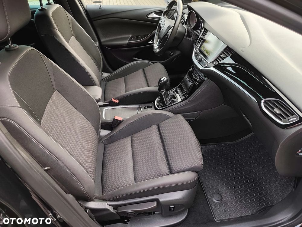 Opel Astra 1.4 Turbo Dynamic - 17