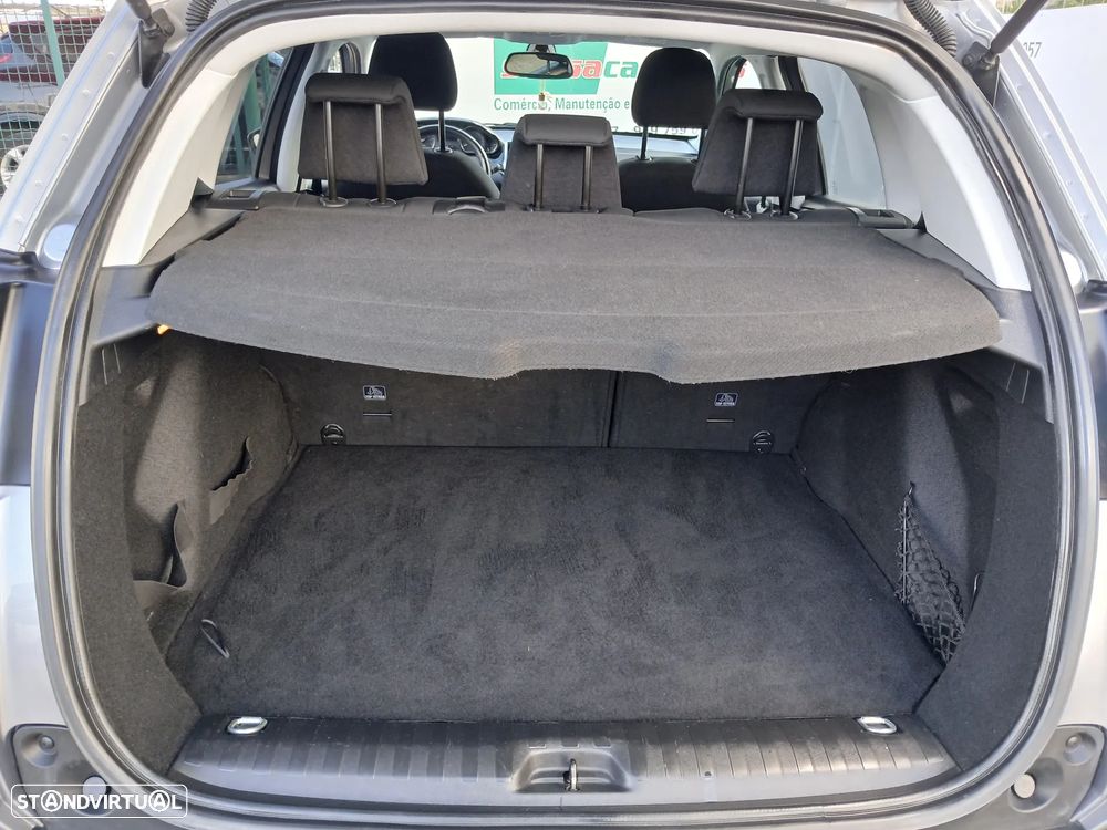 Peugeot 2008 1.2 PureTech Style - 27