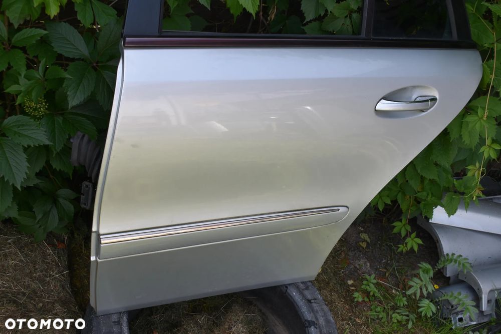 MERCEDES W211 KOMBI DRZWI TYLNE LEWE TYŁ 775 ORYGINAŁ - 2