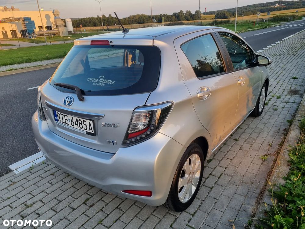 Toyota Yaris 1.5 VVT-i - 6