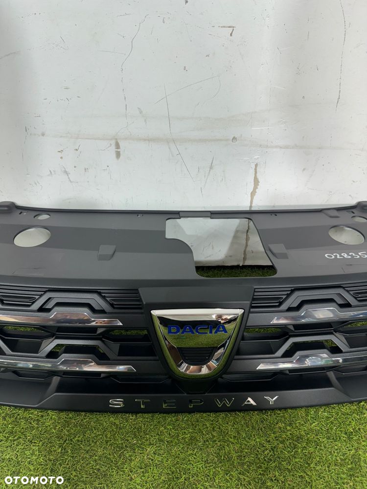 Grill Atrapa Dacia Sandero 3 Stepway 2021- - 4