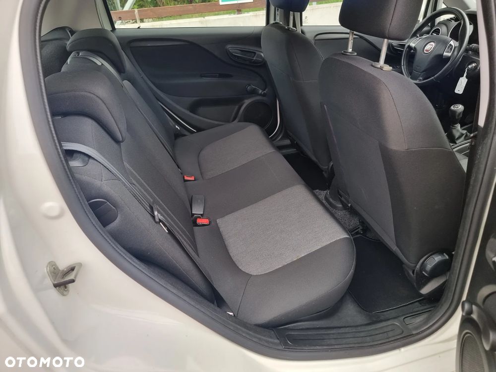 Fiat Punto - 13