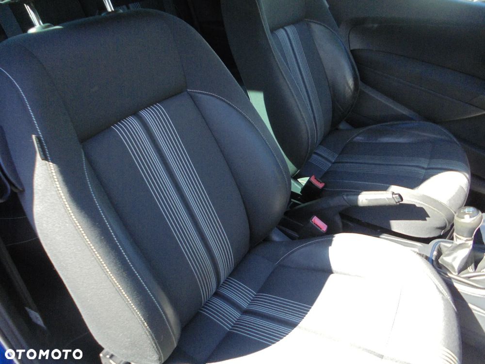 Volkswagen Polo - 16