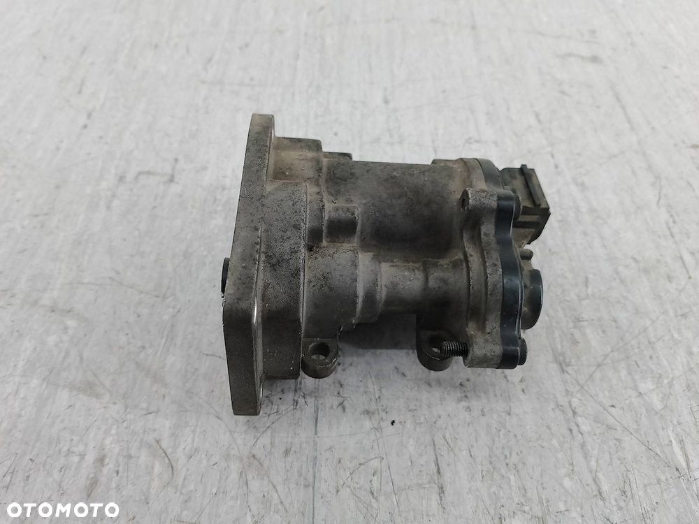 ZAWÓR EGR FORD FOCUS II 21200005AA 1.8 TDCI - 5