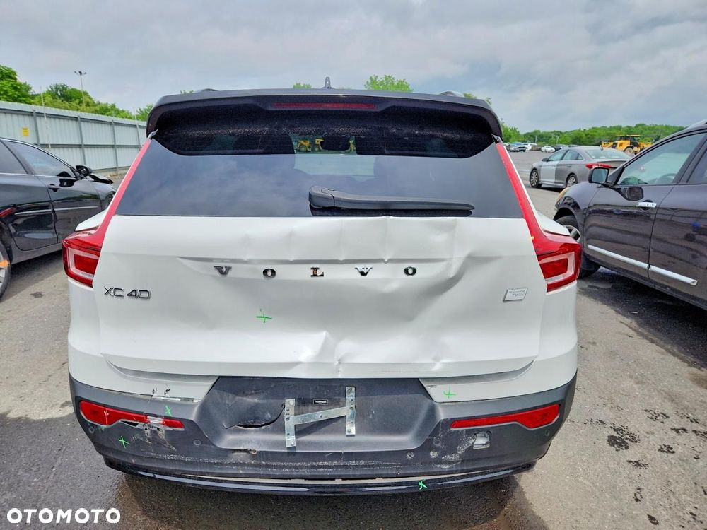 Volvo XC 40 - 7