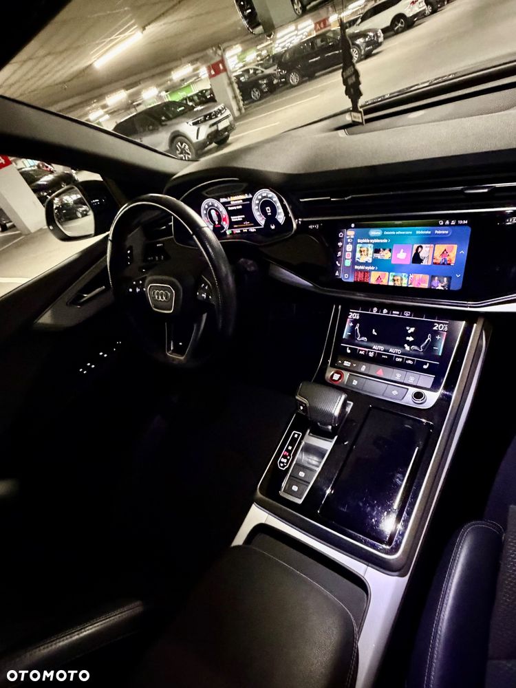 Audi SQ8 - 15