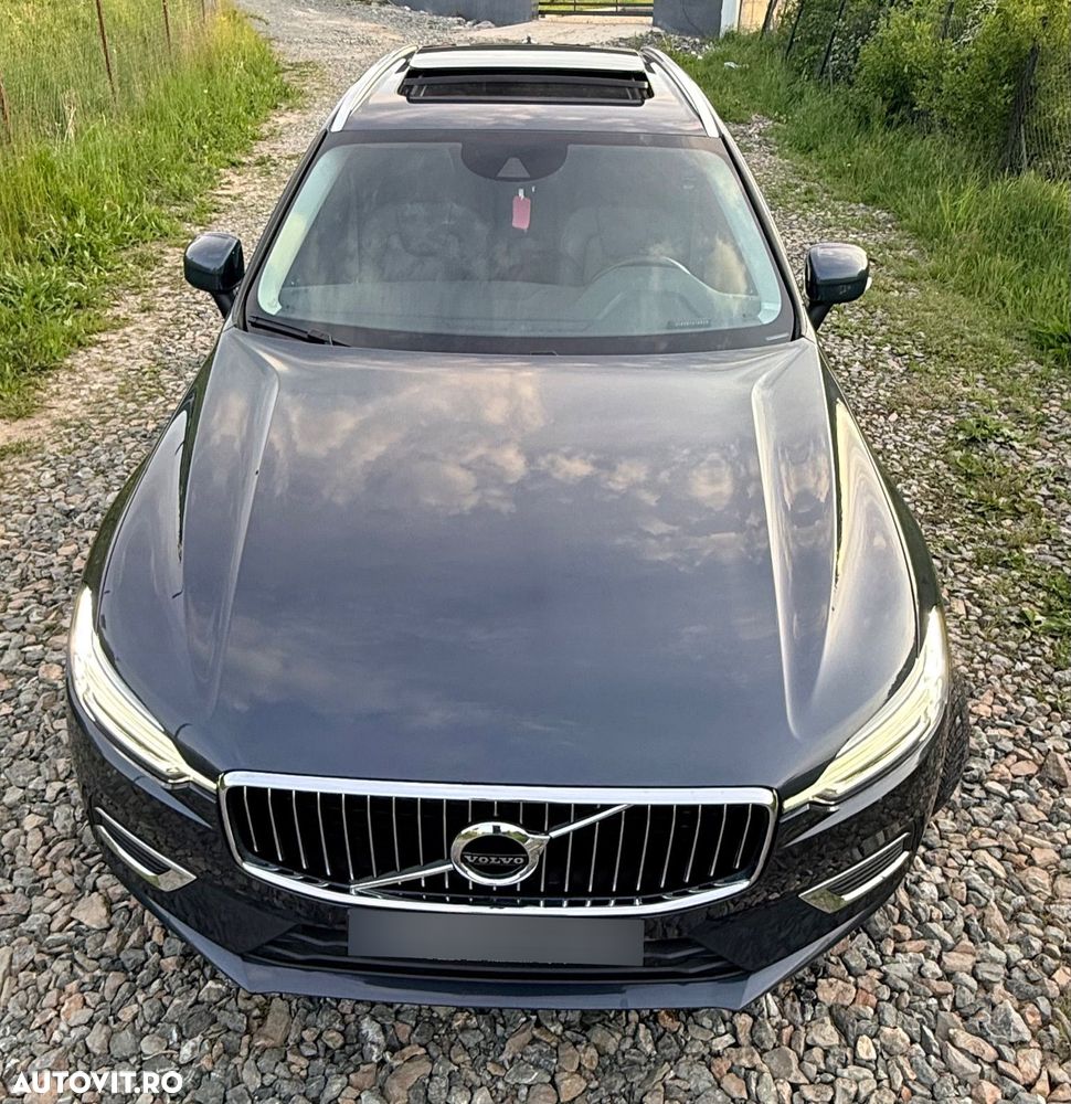 Volvo XC 60 T8 Twin Engine AWD Geartronic Momentum - 8