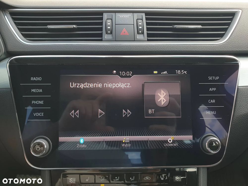 Skoda Superb 2.0 TDI Ambition DSG - 21