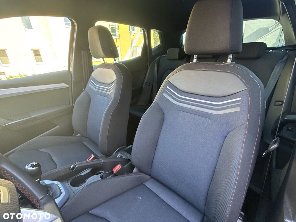 Seat Arona - 12