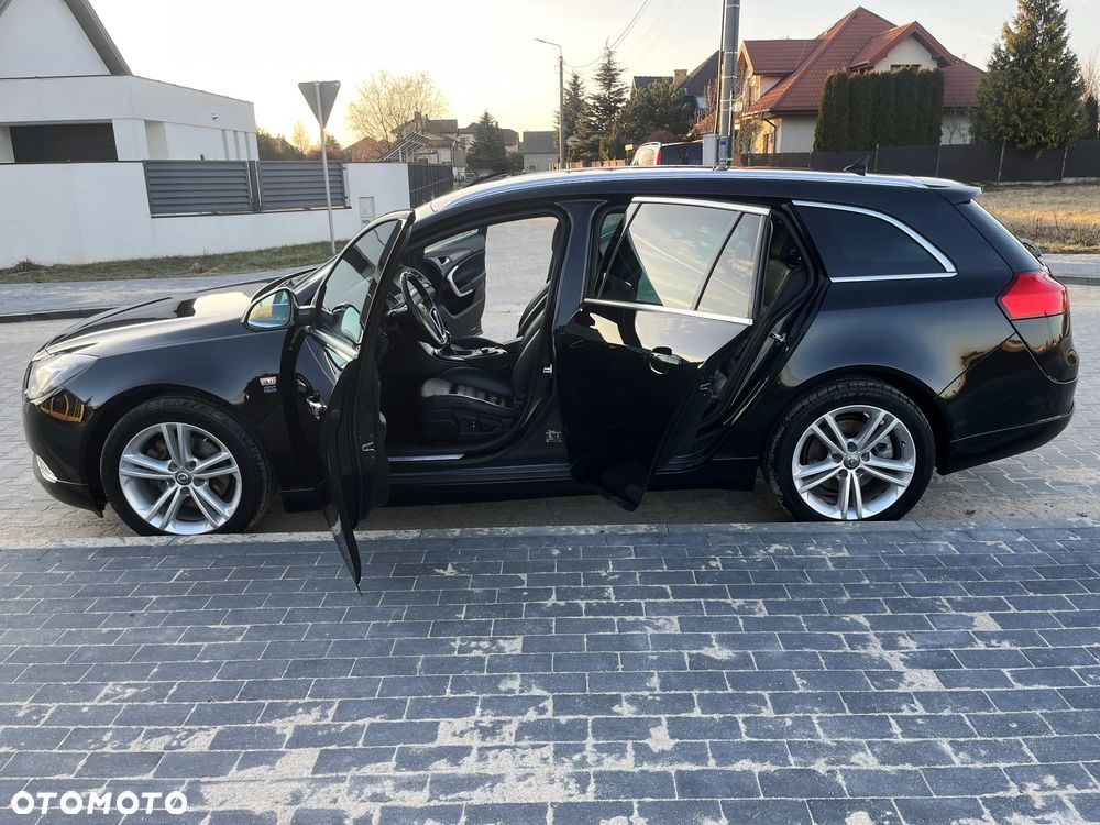 Opel Insignia - 12