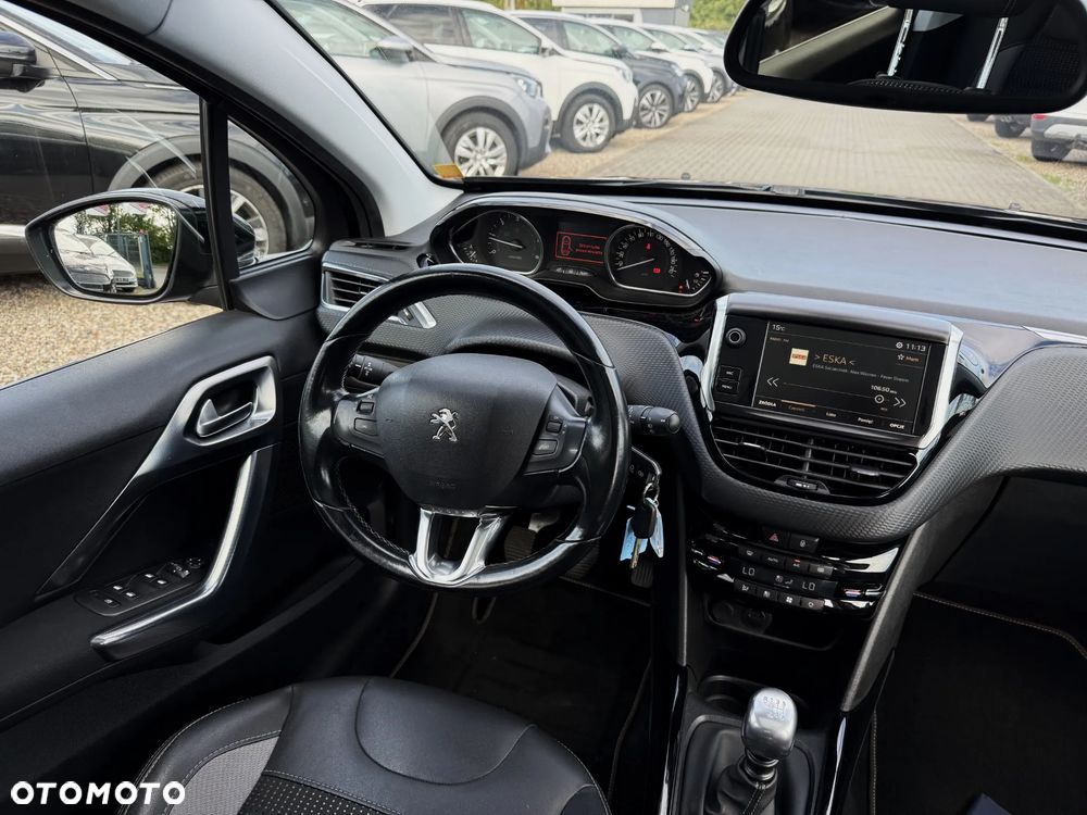 Peugeot 2008 BlueHDi 100 STOP & START Allure - 12