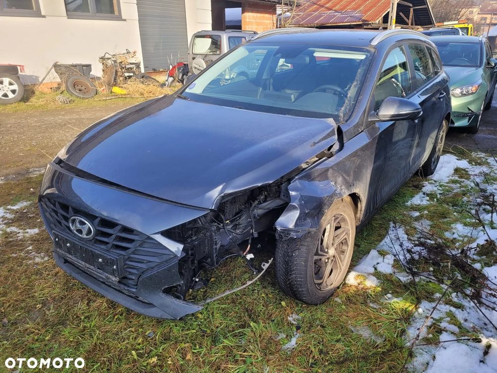 Hyundai i30 1.5 Intro - 5