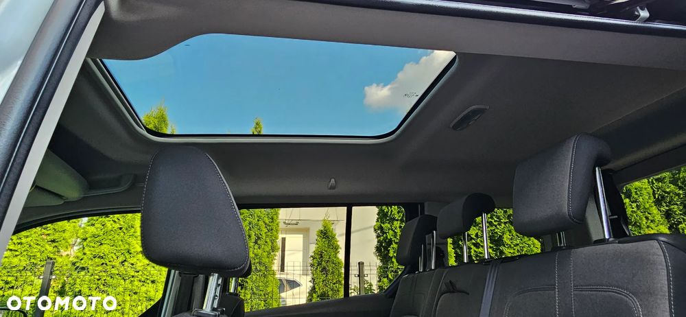 Ford Tourneo Connect Grand 1.5 EcoBlue Start/Stop Titanium - 23