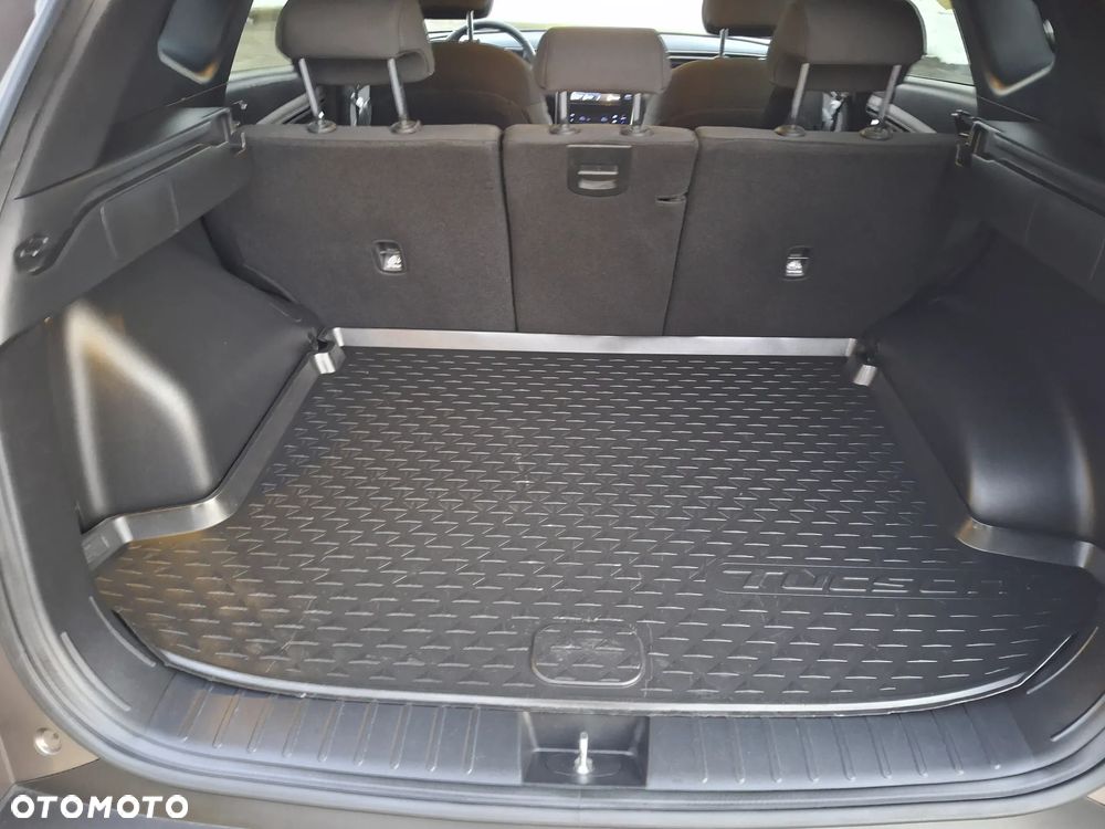 Hyundai Tucson 1.6 CRDi 2WD Select - 19