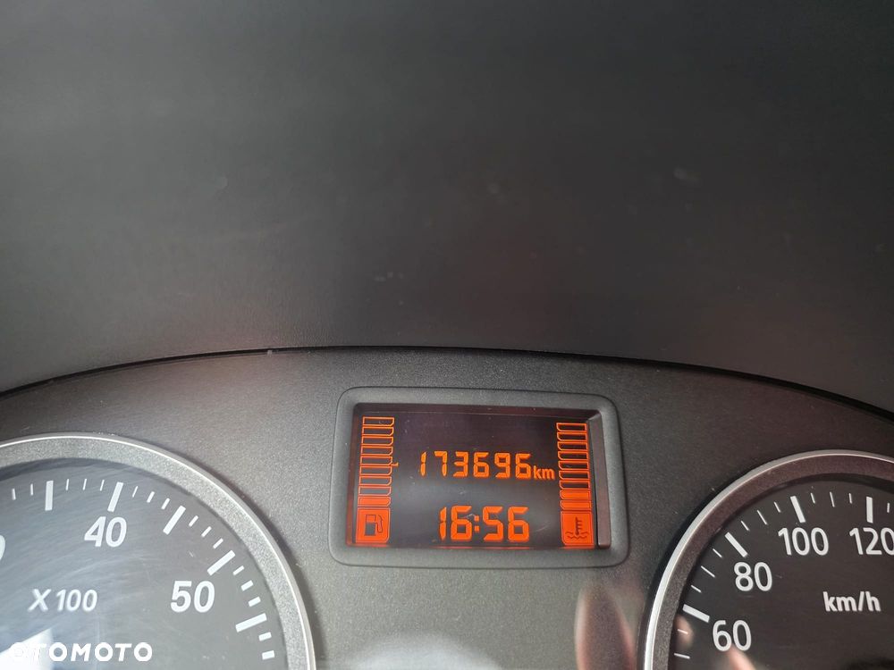 Dacia Sandero 1.2 16V - 17