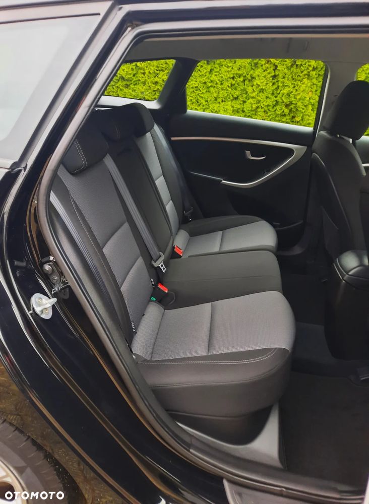 Hyundai i30 1.6 GDI Comfort - 11