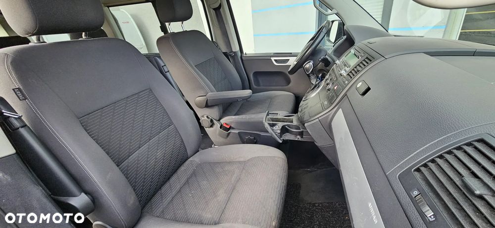 Volkswagen Multivan - 40