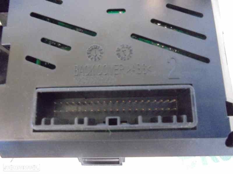 QUADRANTE RENAULT TWINGO I 2012 -8201127941 - 3