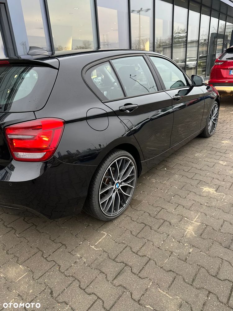 BMW Seria 1 118i - 6