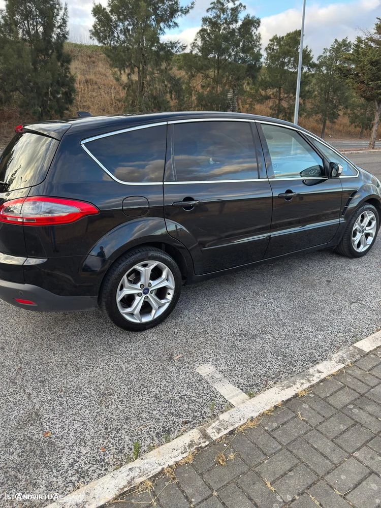 Ford S-Max 2.0 TDCi Titanium 7L - 2