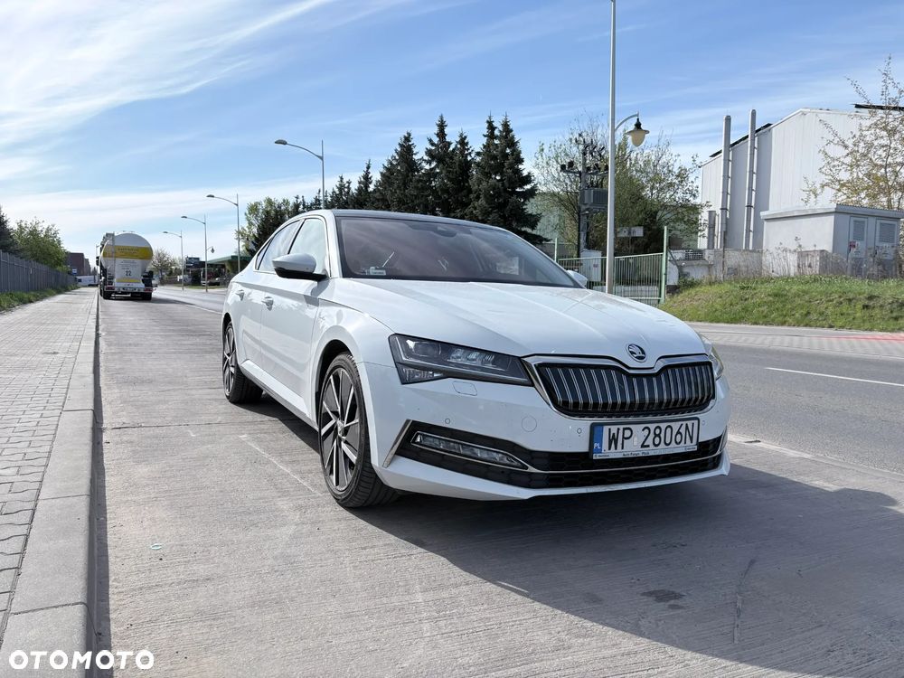 Skoda Superb 1.4 TSI Plug-In Hybrid L&K DSG - 2