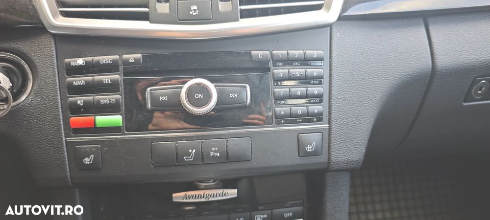 Mercedes-Benz E 200 T CDI DPF BlueEFFICIENCY Automatik Avantgarde - 9