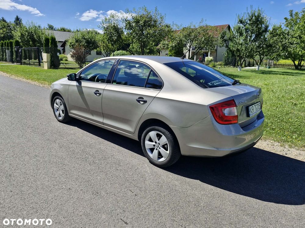 Skoda RAPID 1.2 TSI Ambition - 7