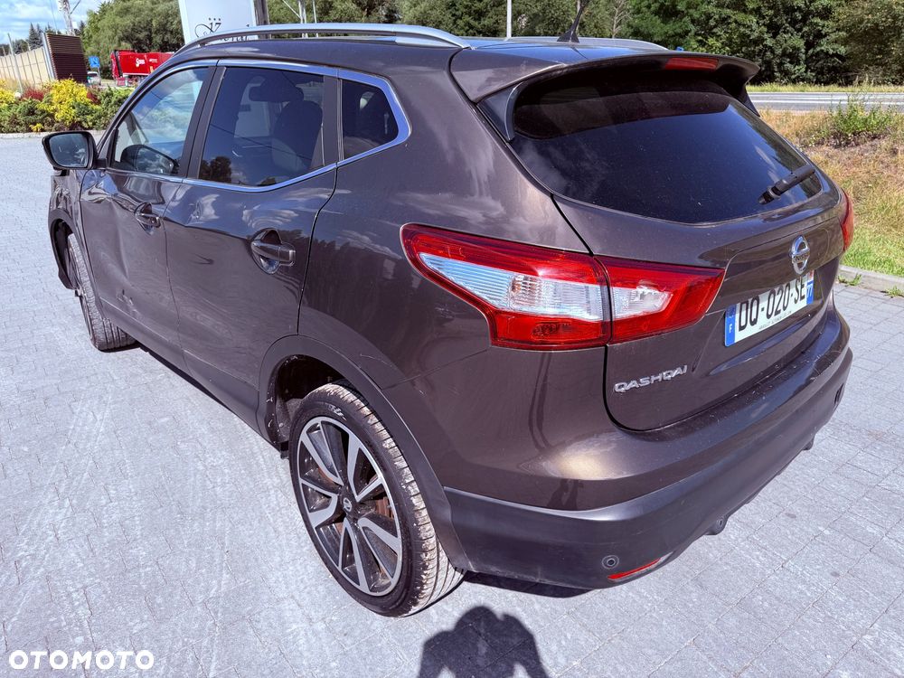 Nissan Qashqai 1.2 DIG-T Xtronic TEKNA+ - 4
