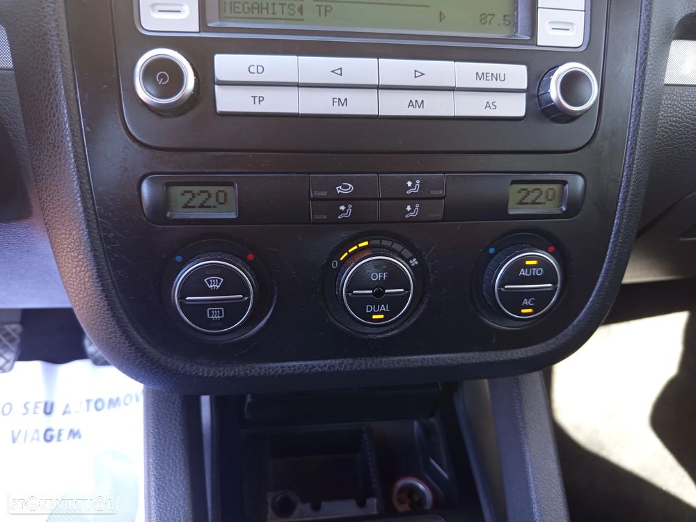 VW Golf Variant 1.4 TSi Confortline - 14