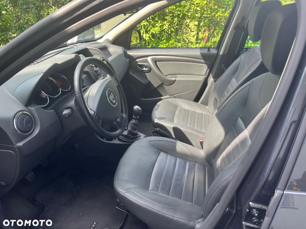 Dacia Duster 1.2 TCe Laureate - 16