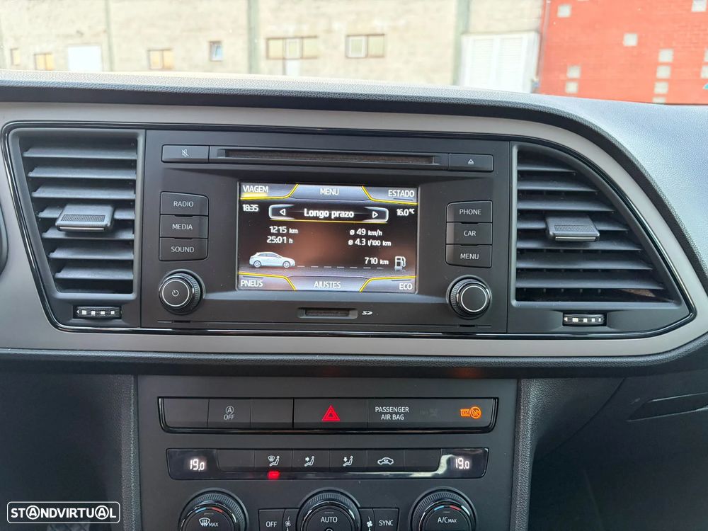 SEAT Leon SC 1.6 TDI DPF S&S Style - 4