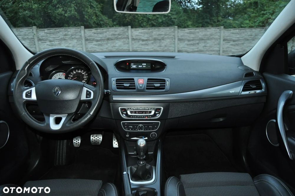 Renault Megane Grandtour TCe 180 GT - 13