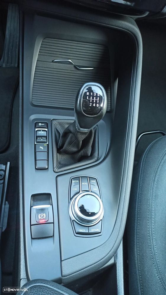 BMW X1 16 d sDrive Advantage - 38