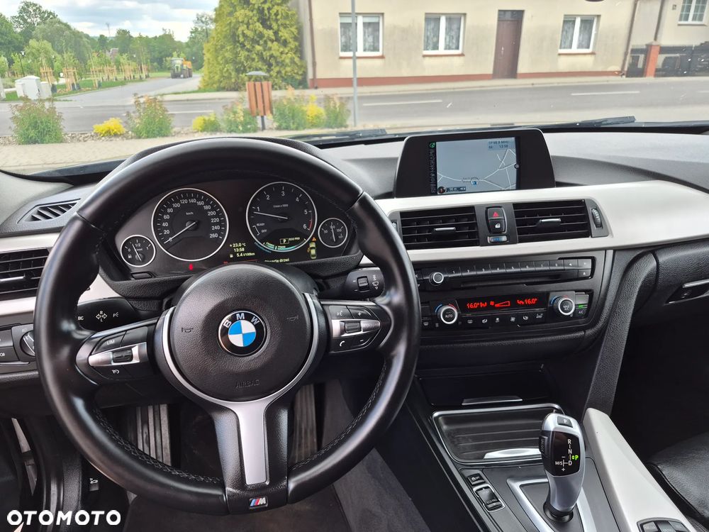 BMW Seria 3 320d Efficient Dynamics Edition Blue Perf Luxury Line - 16