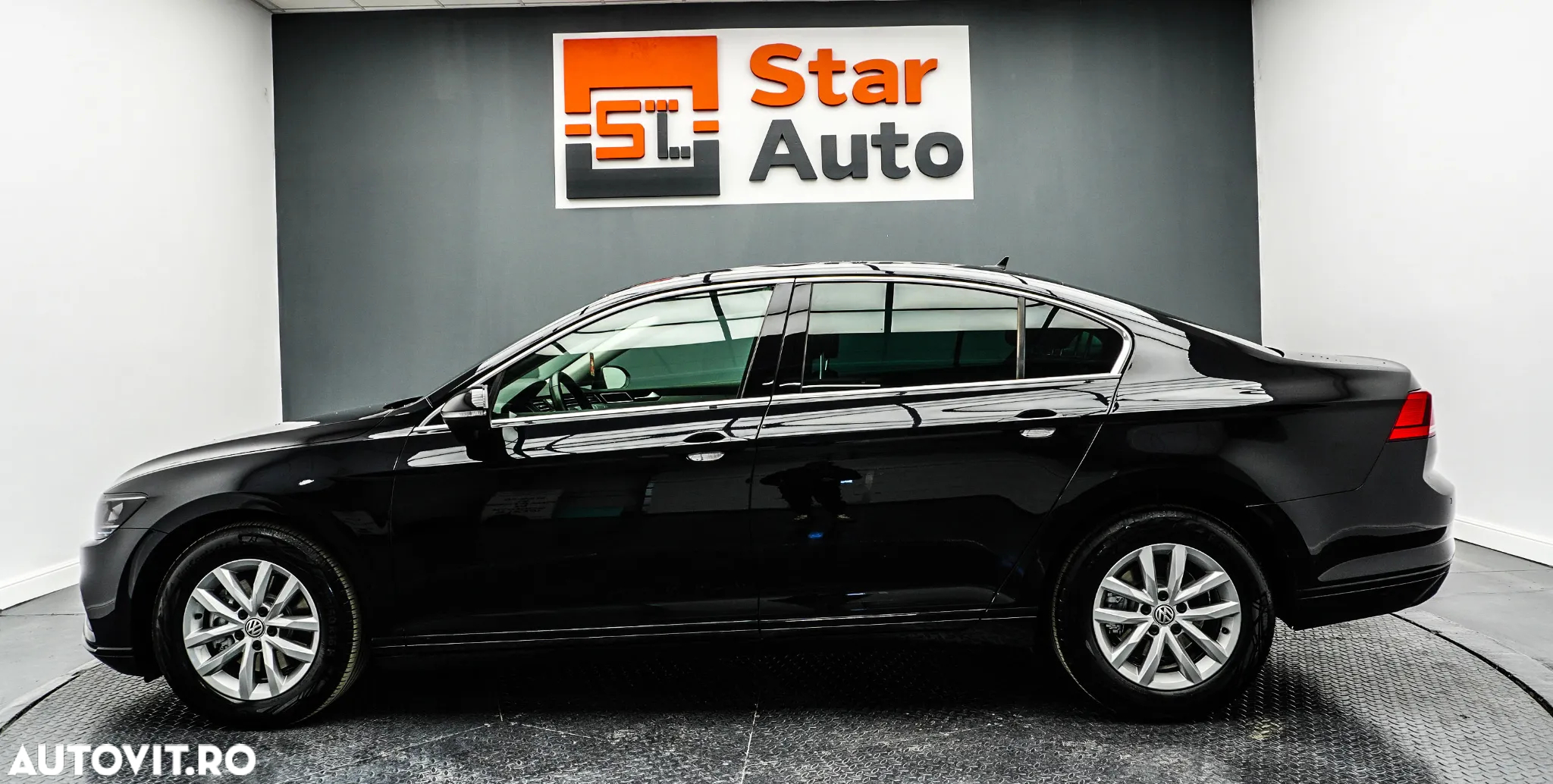 Volkswagen Passat 2.0 TDI DSG Highline - 9