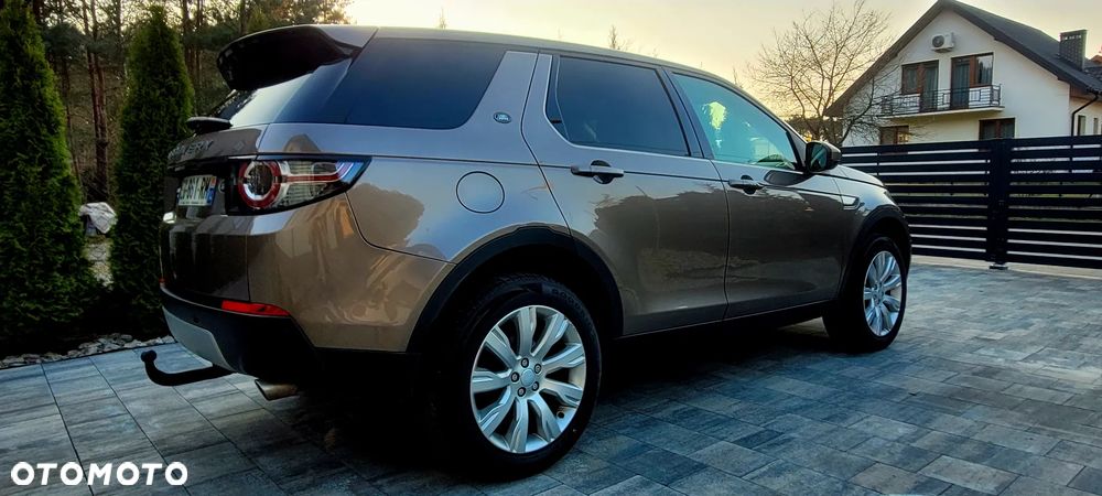 Land Rover Discovery Sport TD4 HSE - 14