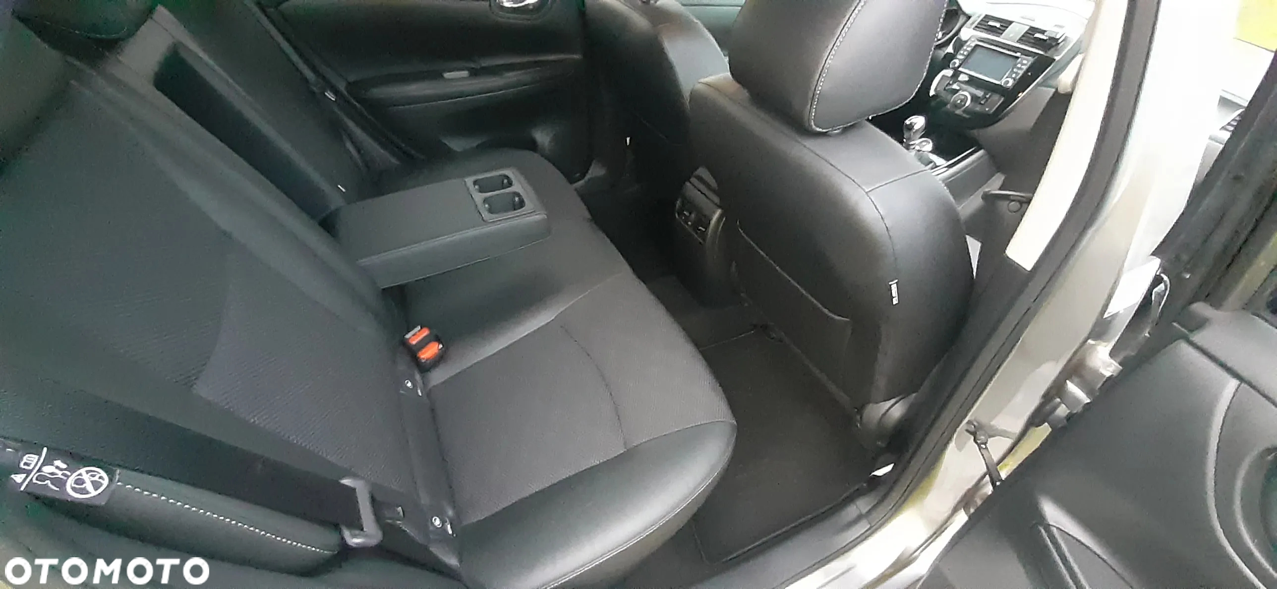 Nissan Pulsar 1.2 DIG-T Tekna - 12