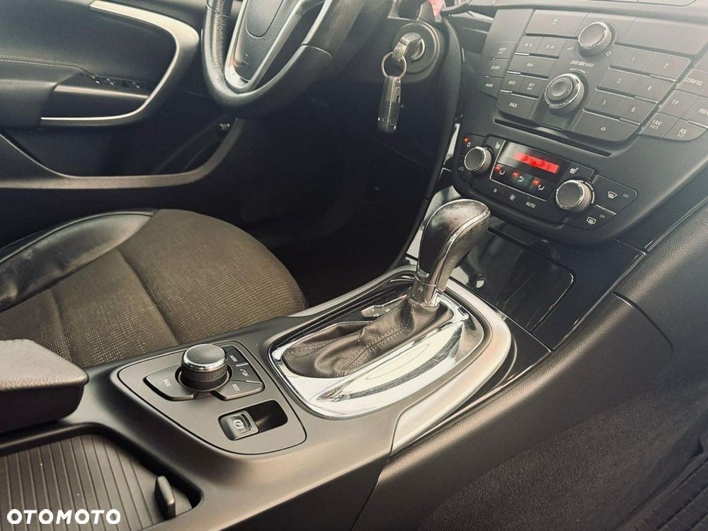 Opel Insignia 2.0 CDTI automatik Active - 22