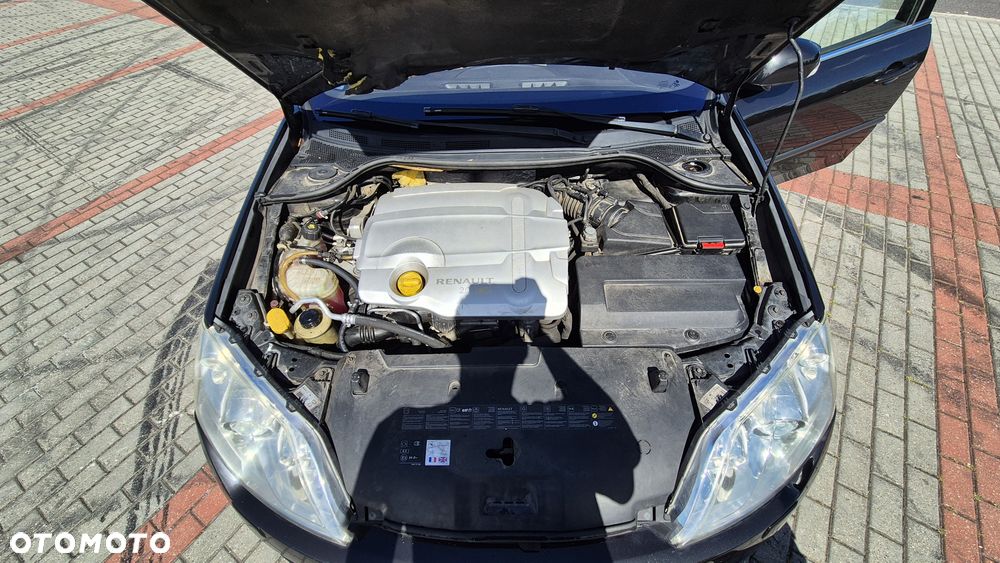Renault Laguna 2.0 DCi Initiale - 19