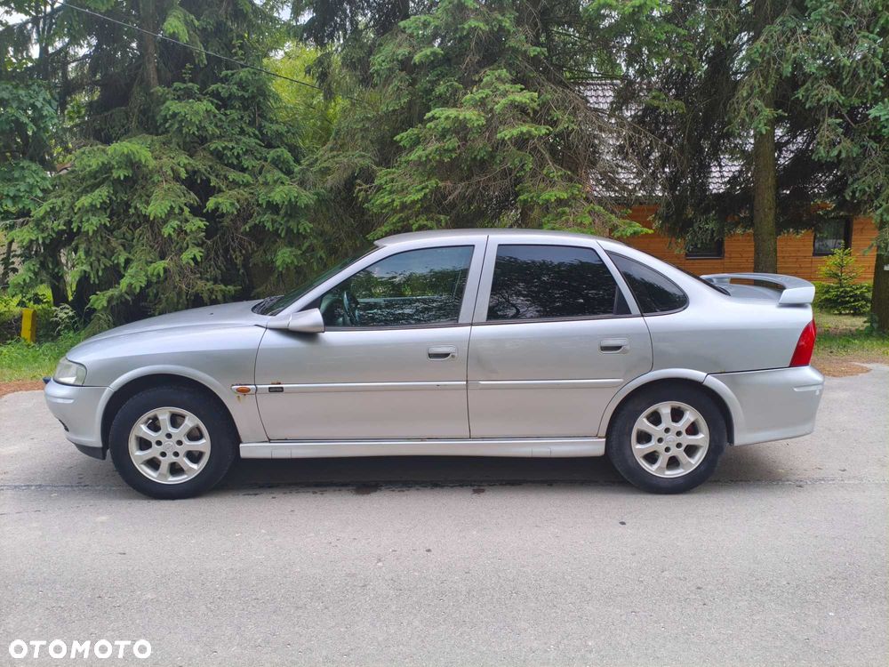 Opel Vectra - 3