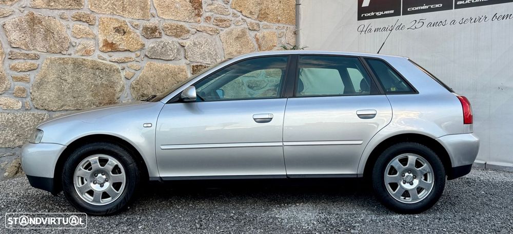 Audi A3 1.6 Attraction - 19