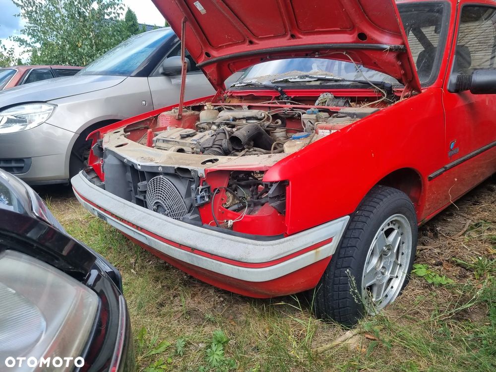 Peugeot 205 - 34